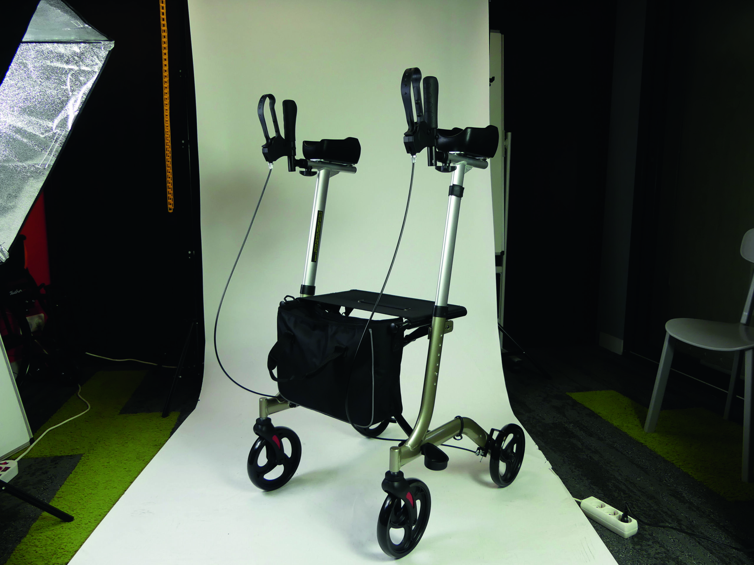 רולטור עם משענת הזרוע נאו סופורט